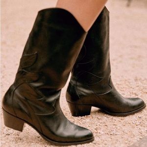 Sézane Phoenix Boots